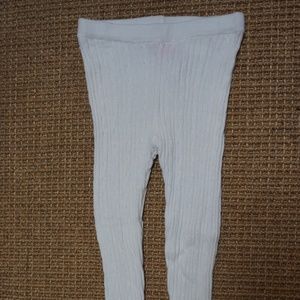 Girls Size 5 Joe Fresh White Cable Knit Leggings